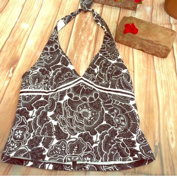 white house black market halter top, behind the neck tie - Picture 13 of 15